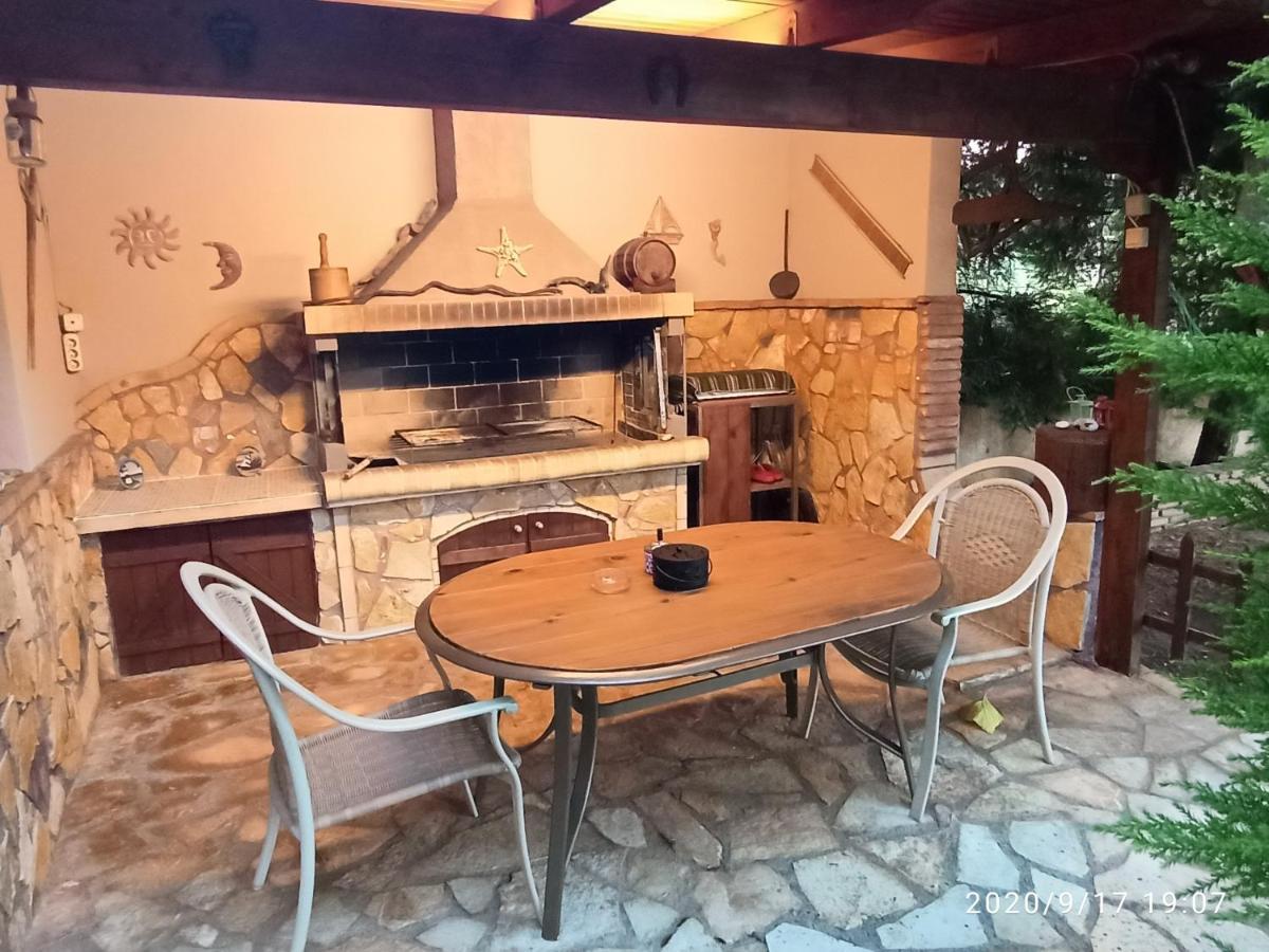Mozart House Studio Amarynthos Exterior foto